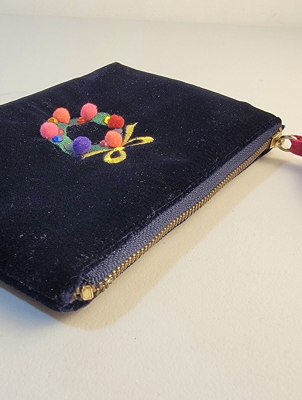Talbots Velvet Holiday Zipper Pouch, Change Purse, Embroidered Wreath, Dark Blue - Picture 4 of 8
